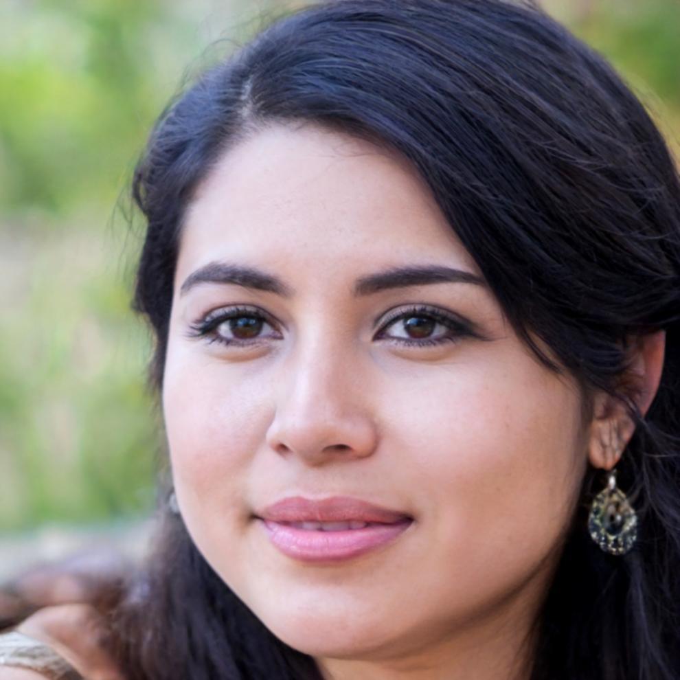 Instructor Linnea Solberg, blockchain education specialist