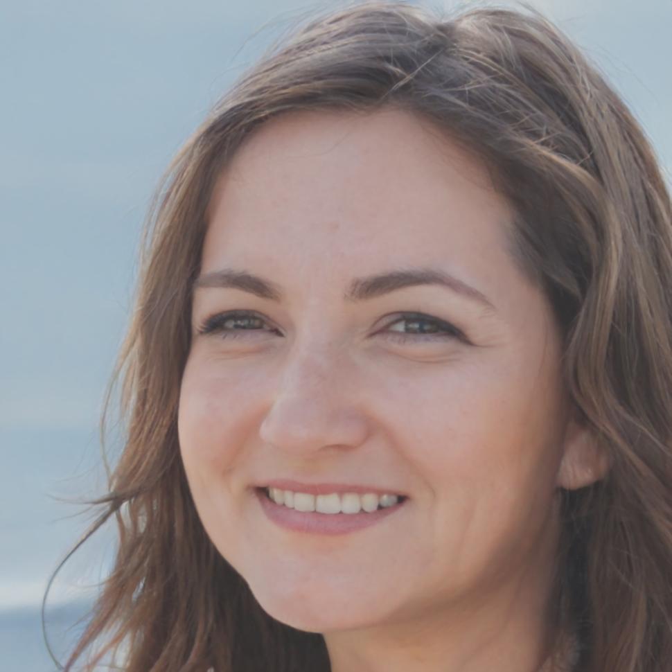 Freya Thorvaldsen, content distribution specialist instructor